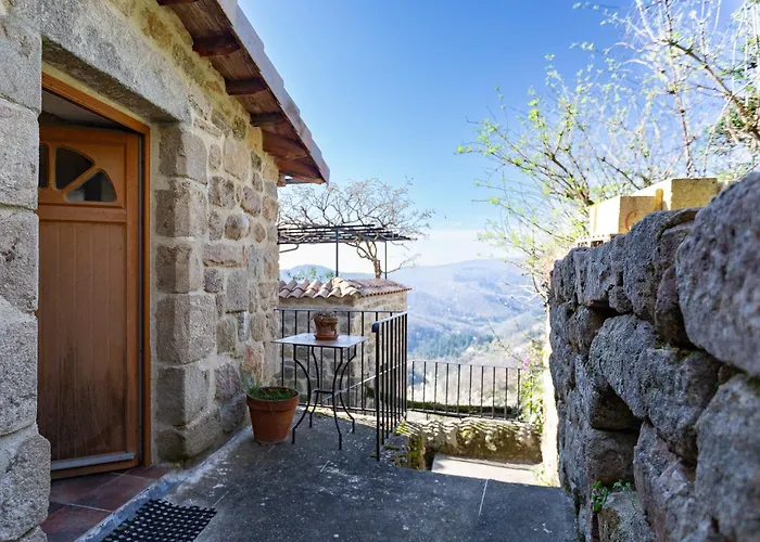 Casa de Férias De Chapeleche Les Glycines